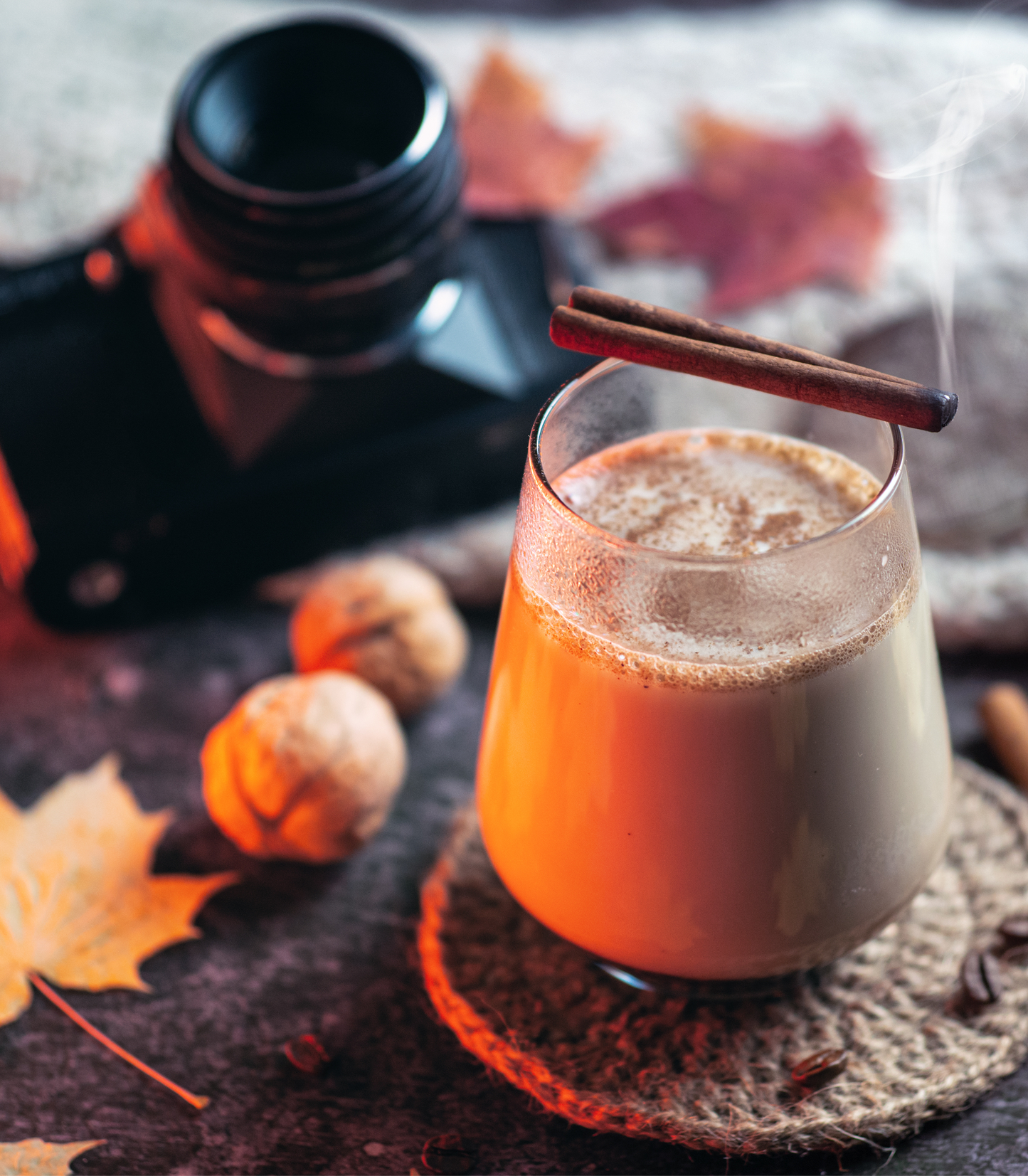 Candle that smells like cinnamon