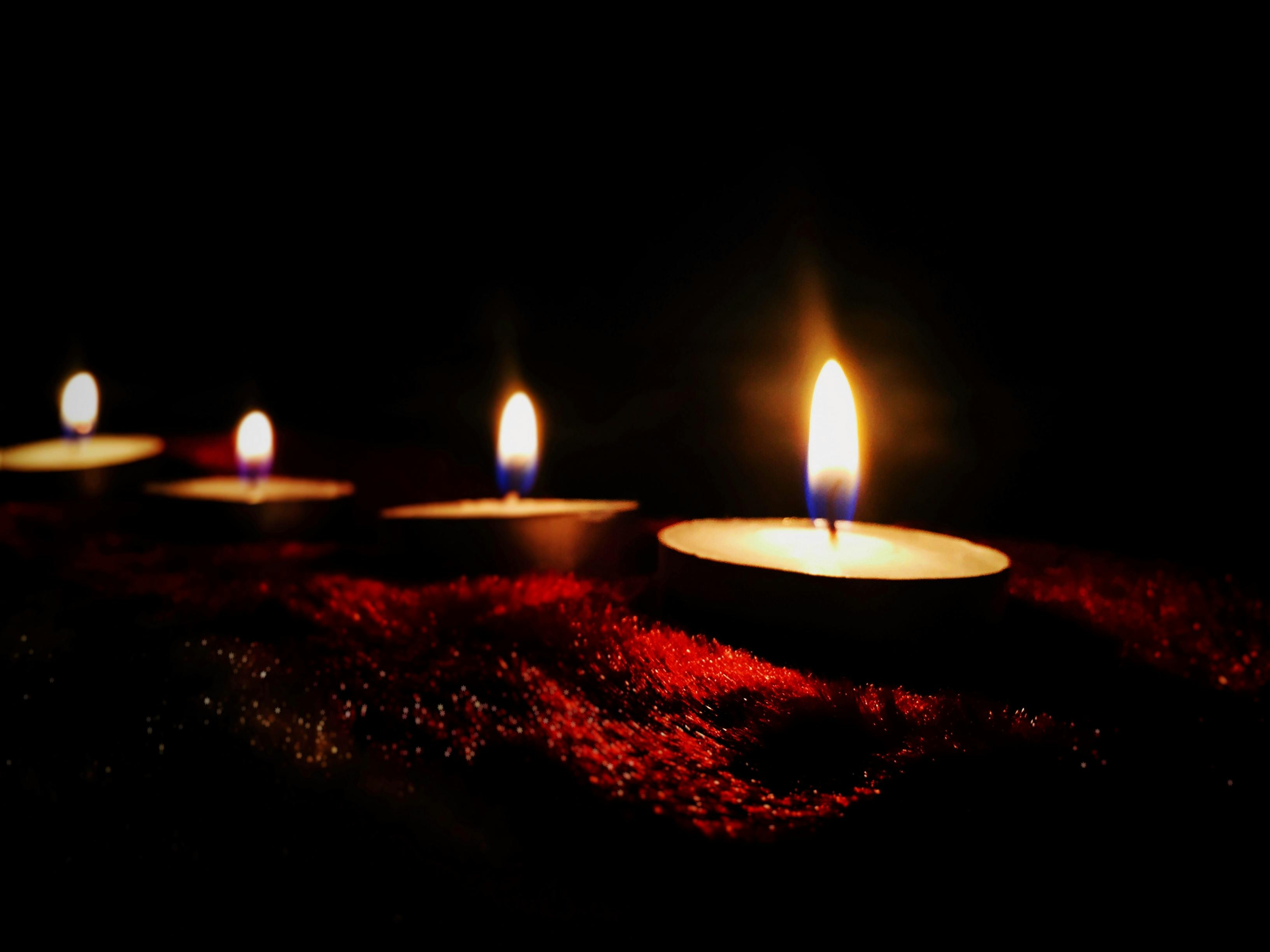 The Psychology of Candlelight: Why a Flickering Flame Makes You Happy ...